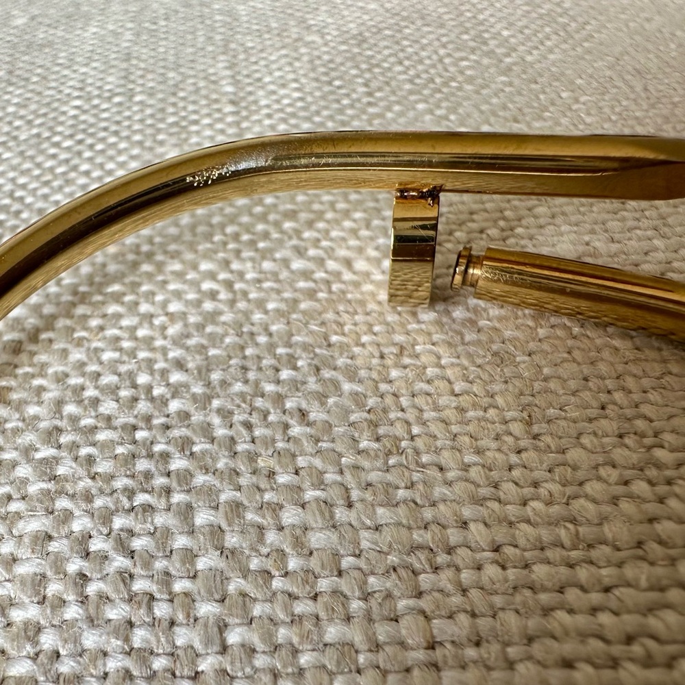 LUXURY Nail Bracelet Gold Color Size Medium - Picture 10 of 11